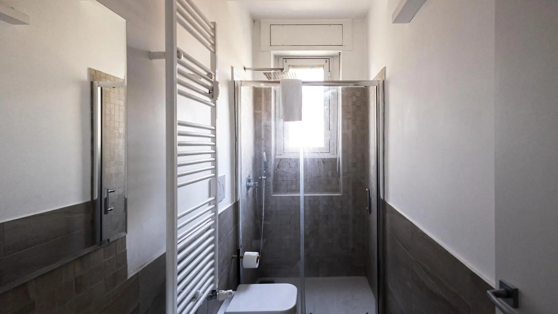 ミラノSplendido Trilocale In Bovisaアパートメント イタリア